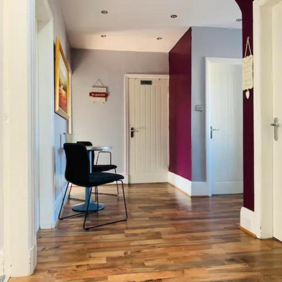 Bamber House - Large Modern & Perfect Location Holiday home