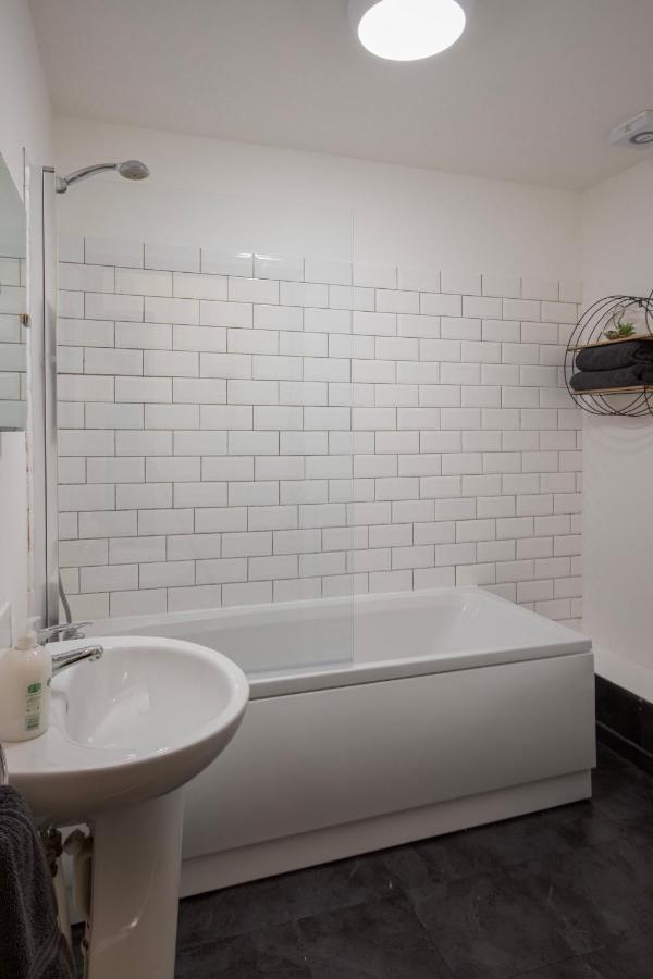 Apartment Elegant Church Conversion Close To Tower