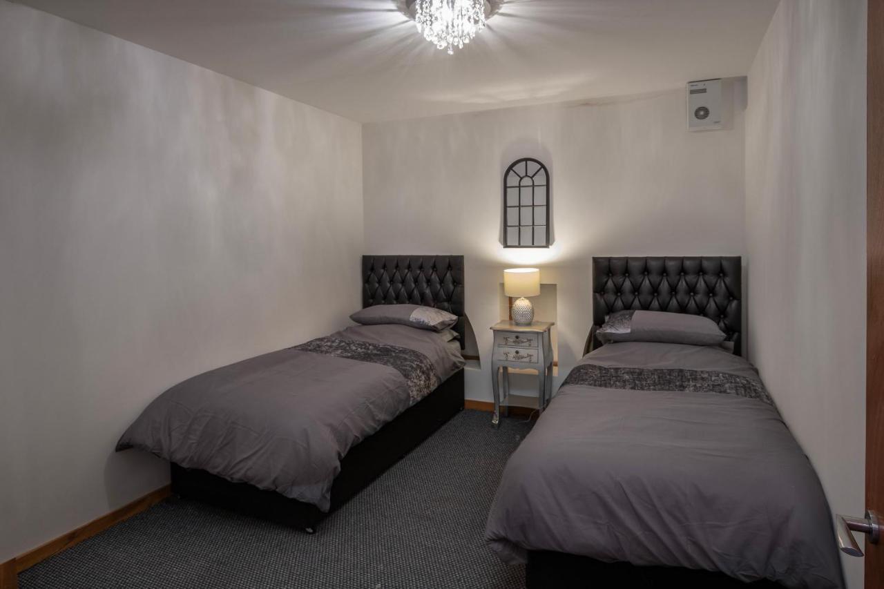 Apartment Elegant Church Conversion Close To Tower *