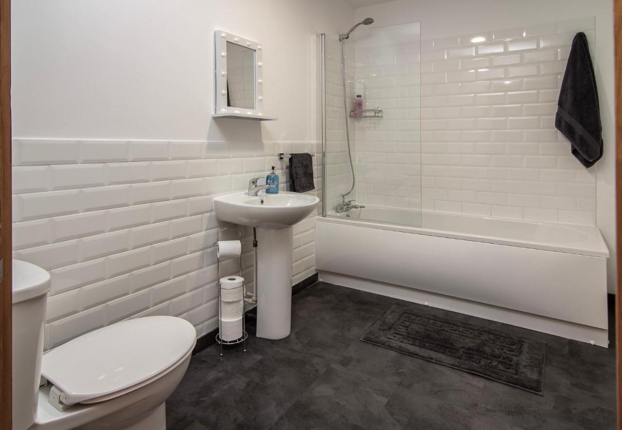 Super Spacious Church Conversion Close To Tower Blackpool