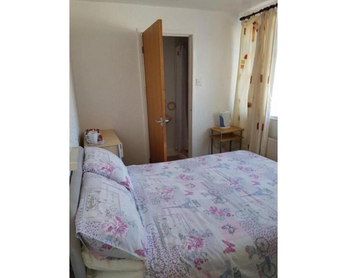 Hotel Strathmore 3*