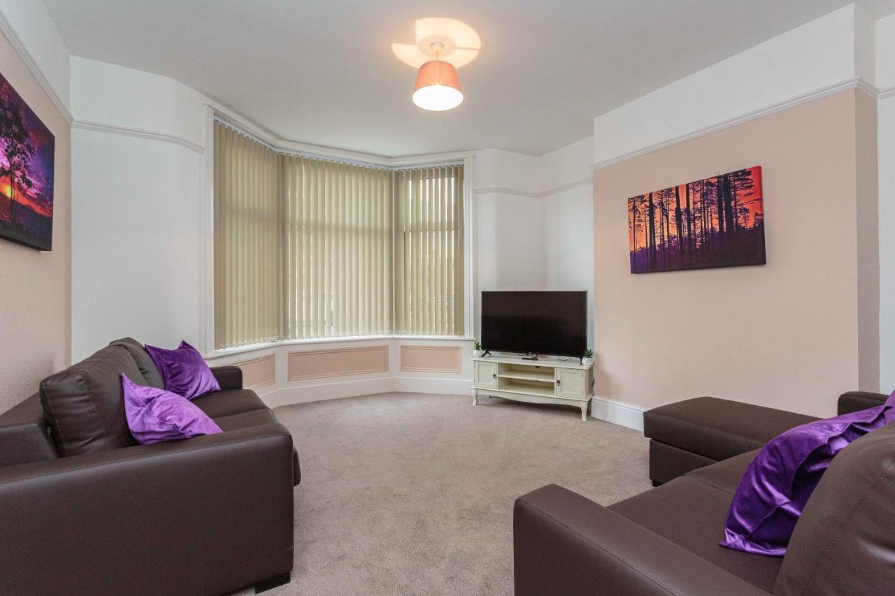 Cherry - Passionfruit Apartment Blackpool