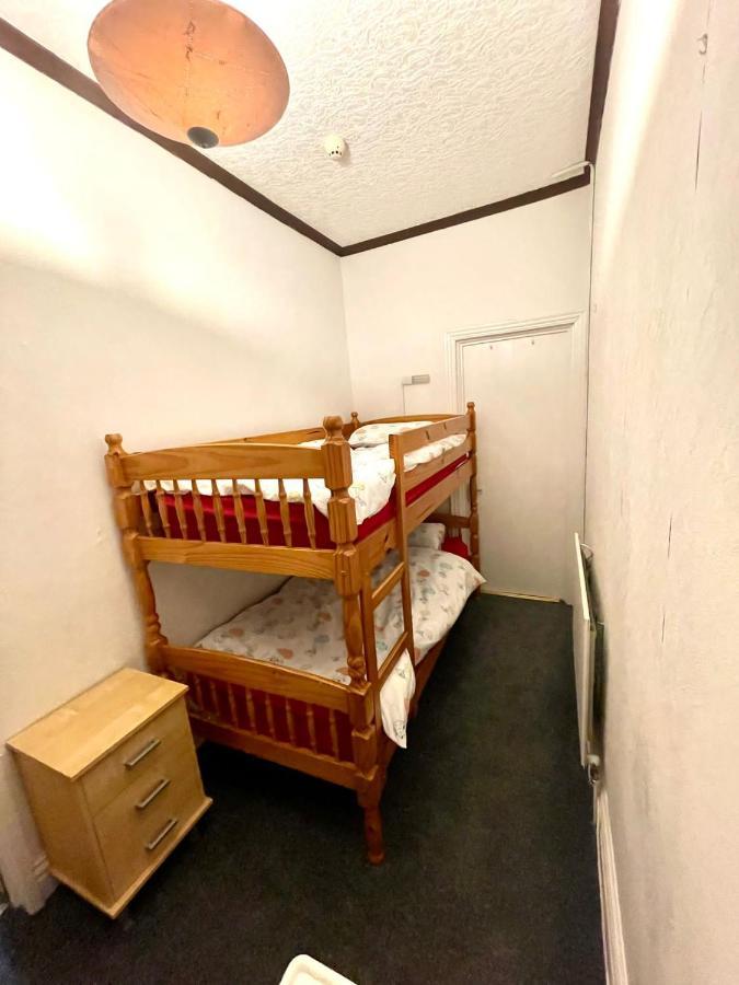 The Jean Martyn 5*