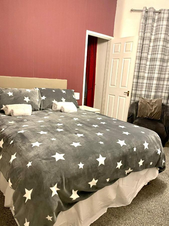 The Jean Martyn 5*