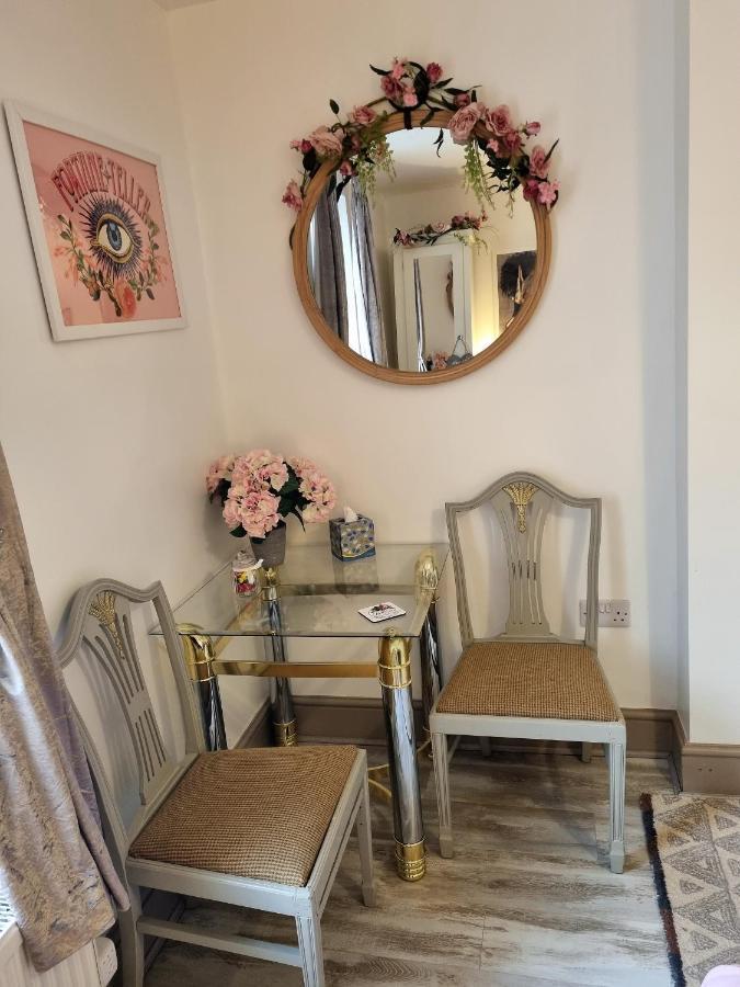 Tiffy's Place (adults Only) Guest house 4*