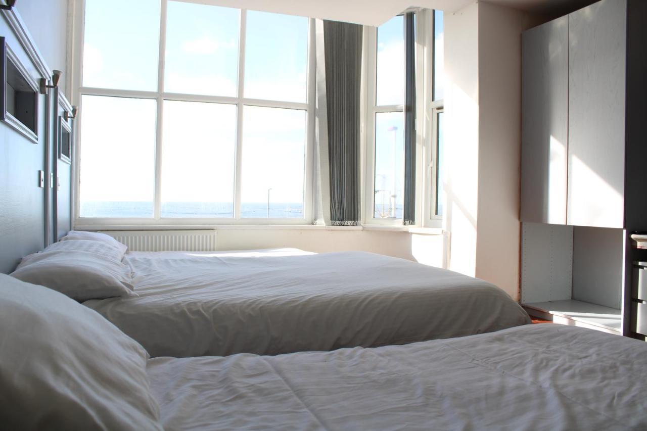 Skye Oceans Bed & Breakfast Blackpool