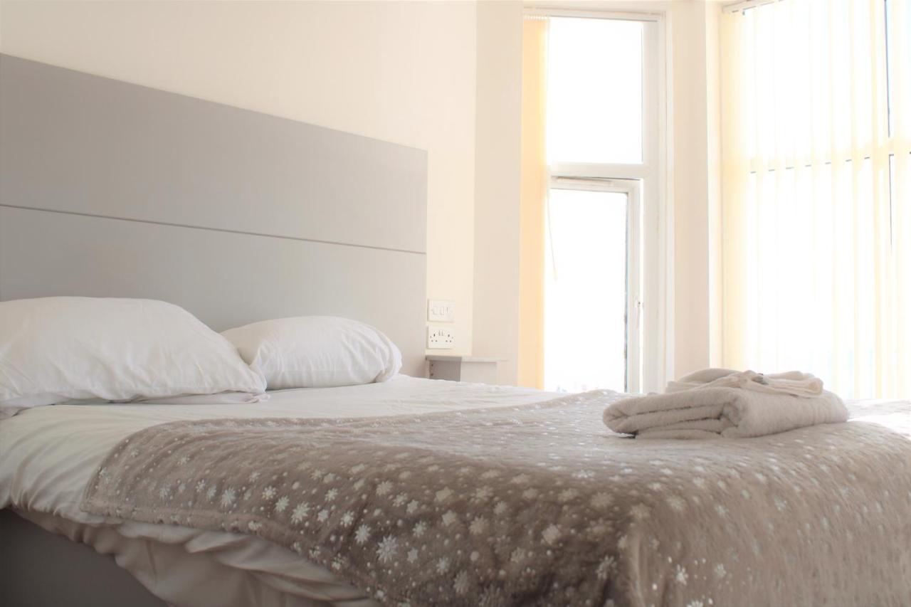 Bed & Breakfast Skye Oceans Blackpool