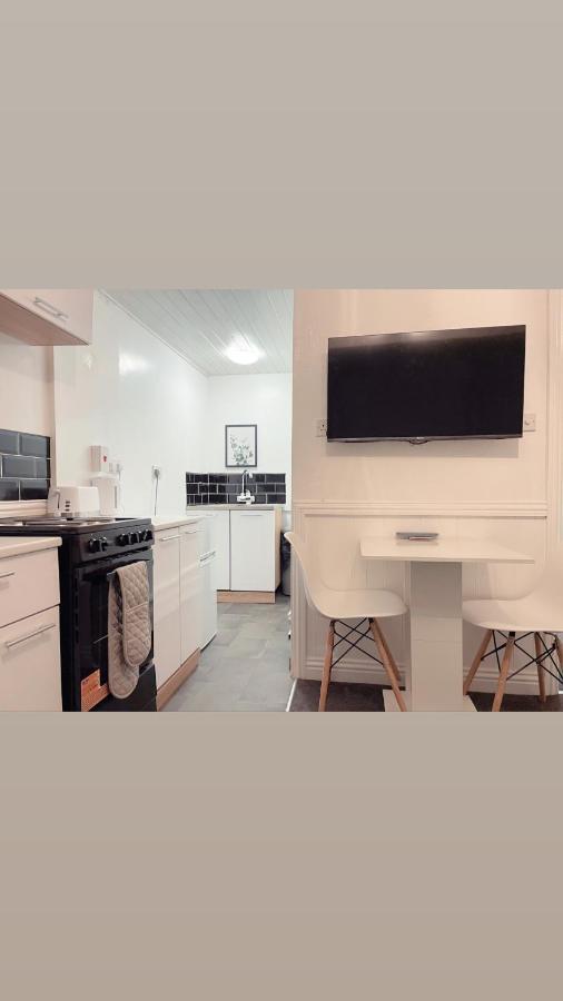 Avril By Citynest1 Apartment