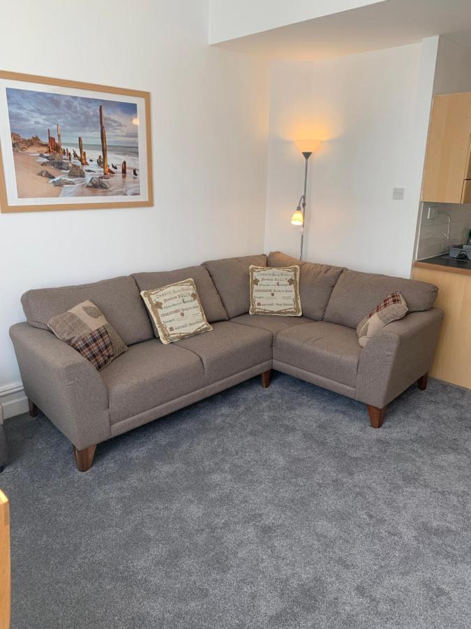 Delamere Ground Floor Flat Apartment *