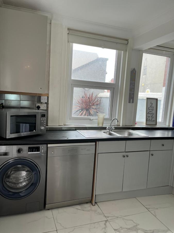 Holiday home Robin's Nest In 2022 With A Luxury Feel! Blackpool