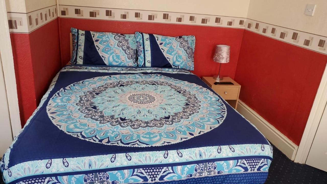 Harleys Guest house Blackpool