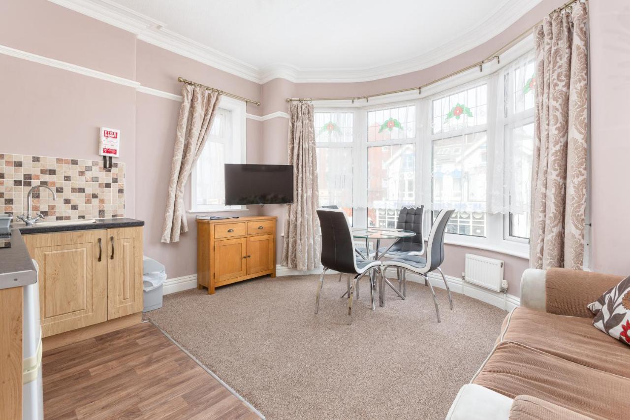 Beachcliffe Apartment Blackpool