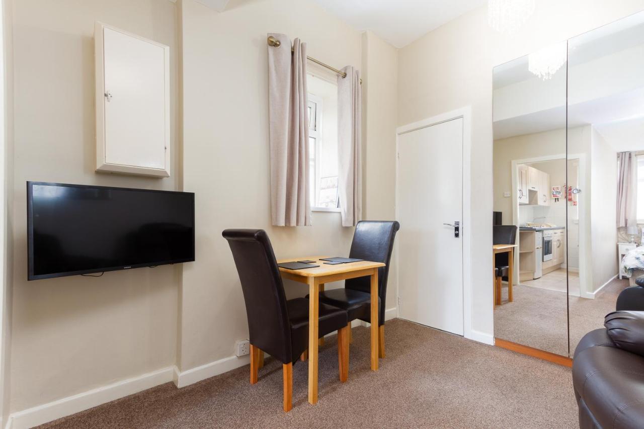 Beachcliffe Apartment *