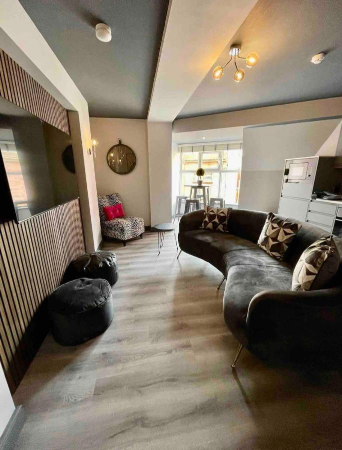 The Old Bank Apartment *