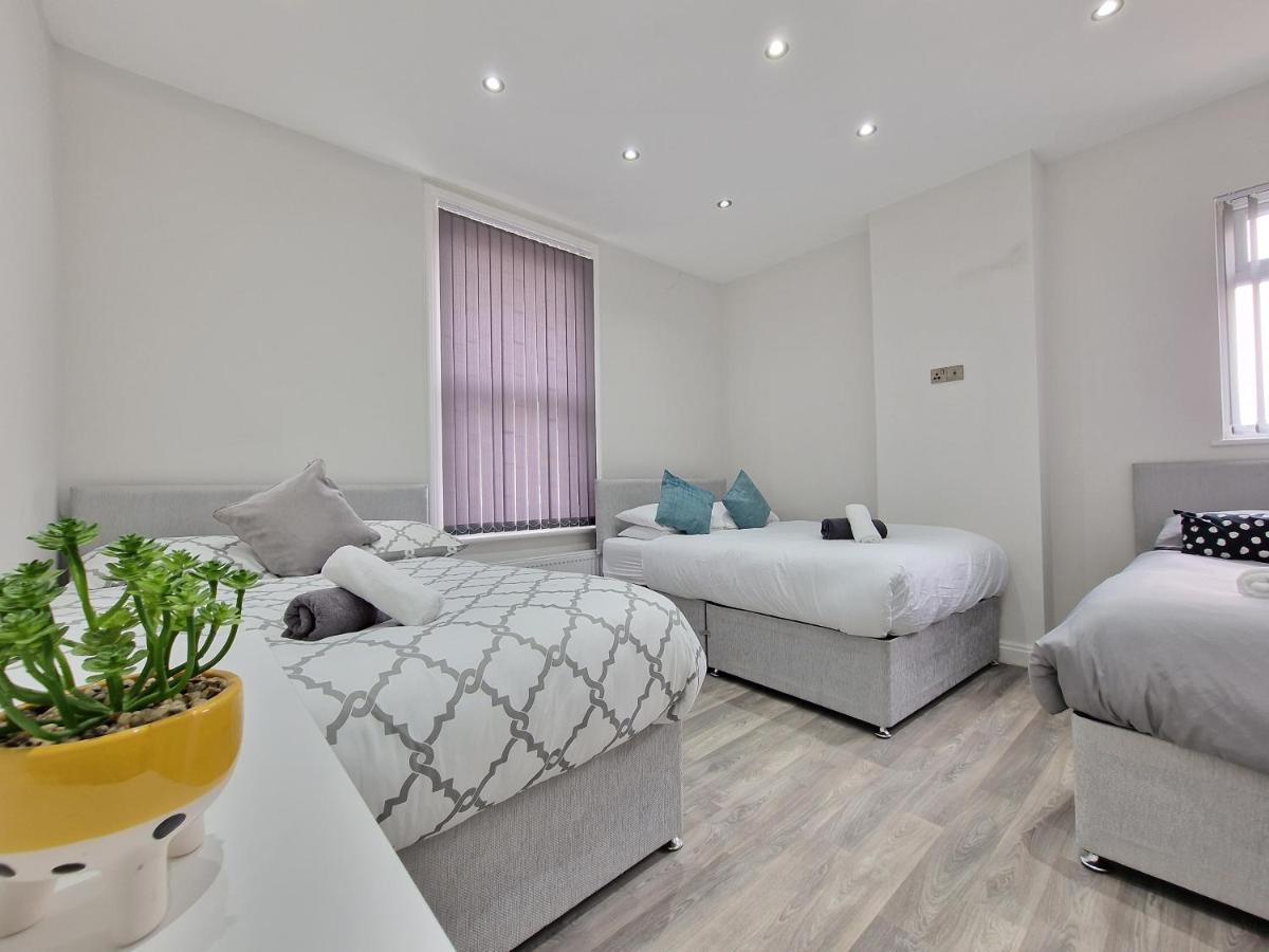 Dysa Waterloo Blackpool