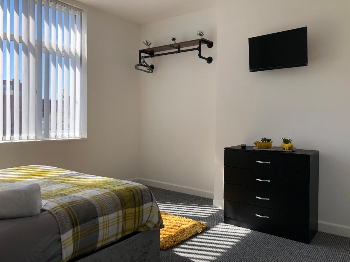 03 Holmfield Apartment Blackpool
