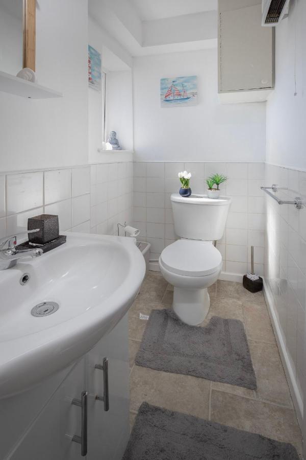 Apartment 03 Springfield - Sleeps 4 *