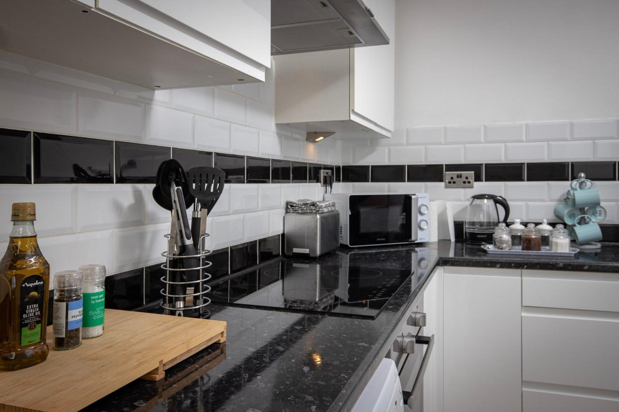 Apartment 03 Springfield - Sleeps 4 *