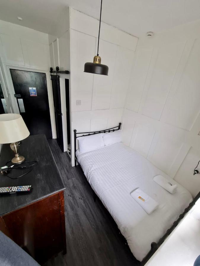 Elmora House Guest house