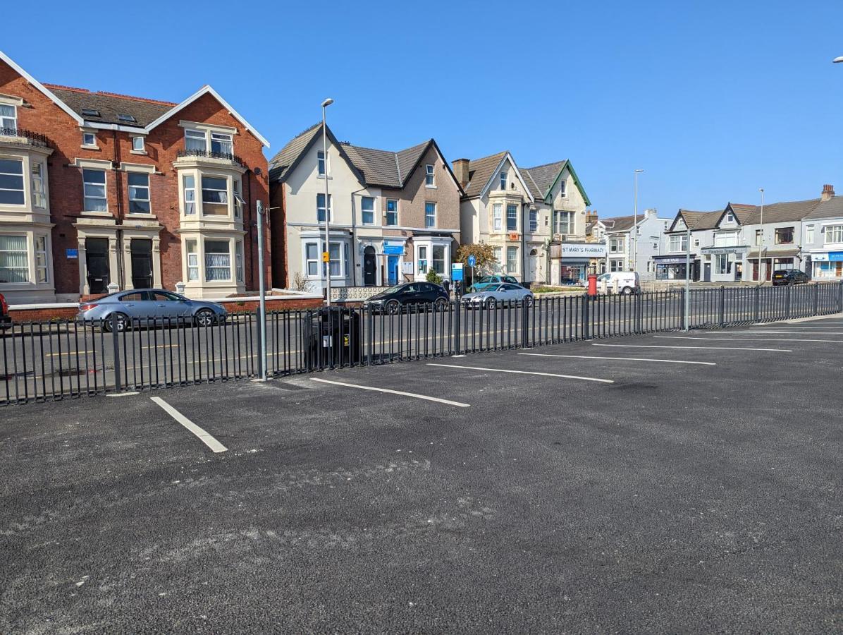 Coast Station Road