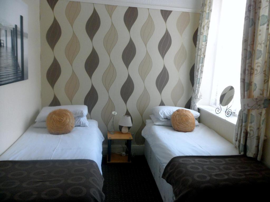 Guest house At 25