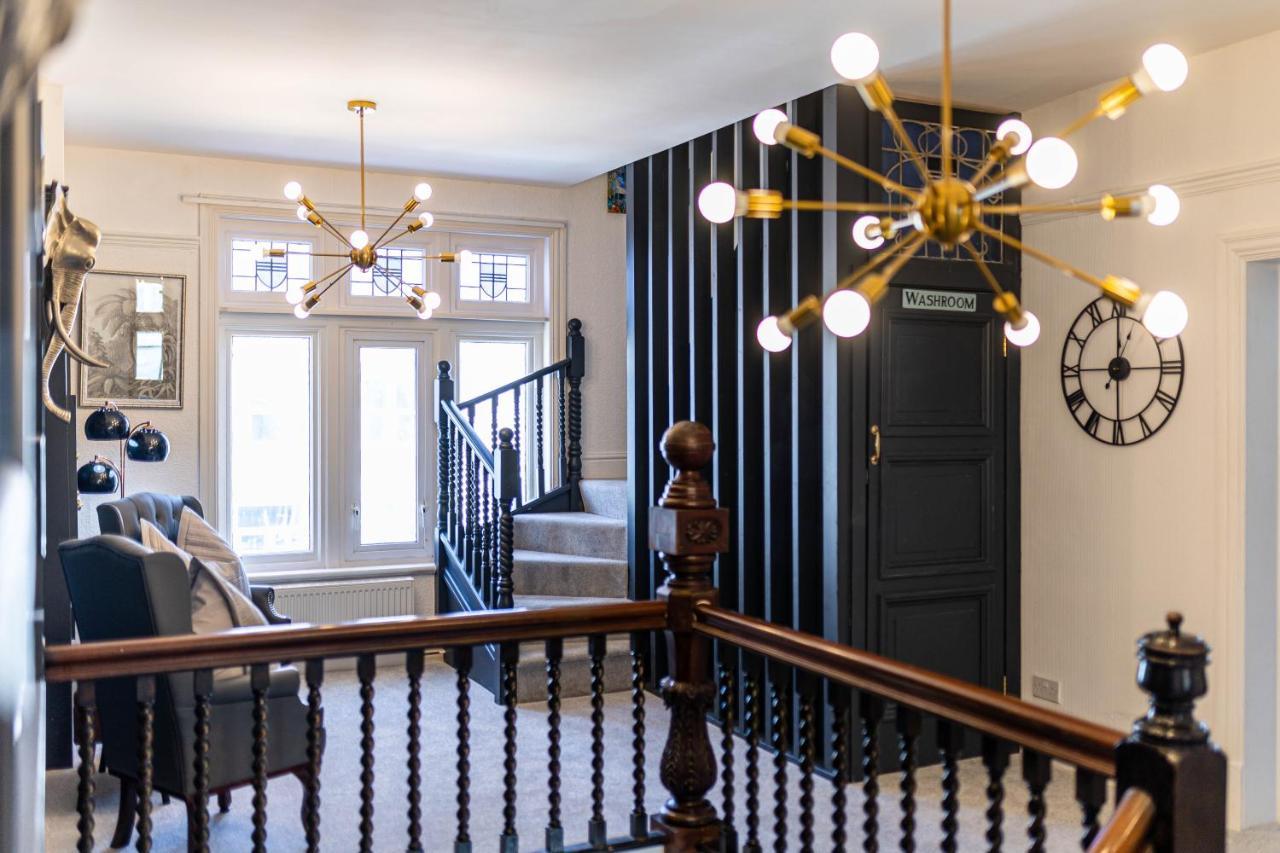 Holiday home Empress Hall By Charles Alexander Short - Sleeps 20 *