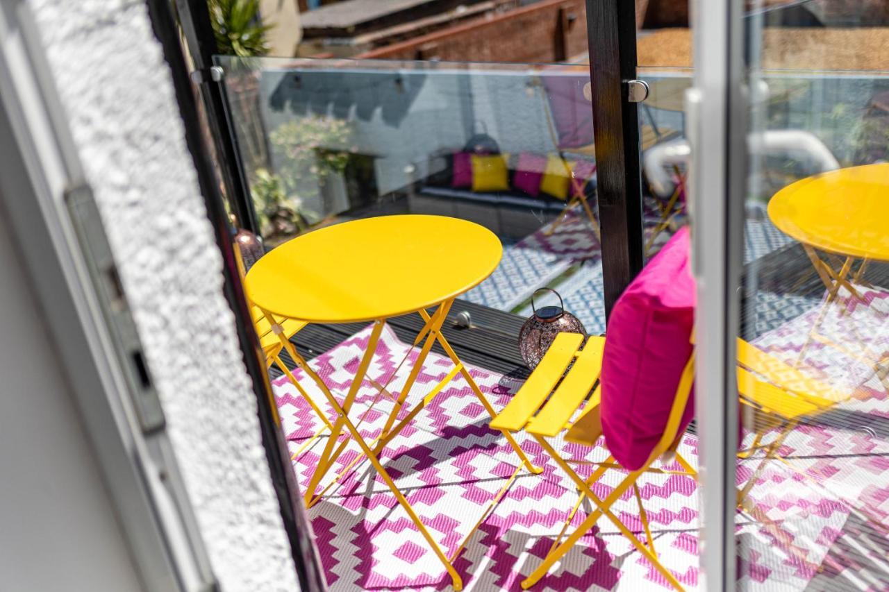 Empress Hall By Charles Alexander Short - Sleeps 20 Holiday home *
