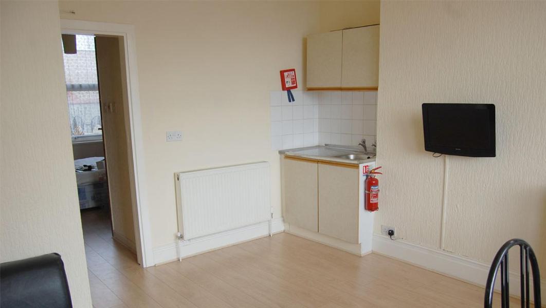 New Clifton Holiday Apartments * Blackpool