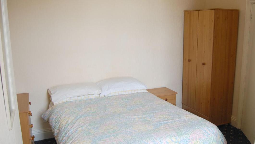 New Clifton Holiday Apartments *