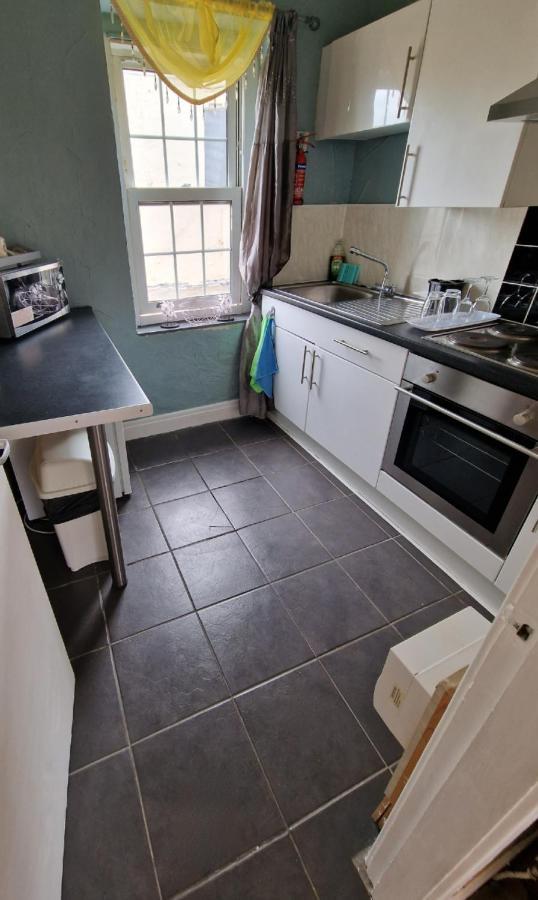 Green Paradise Apartments Blackpool