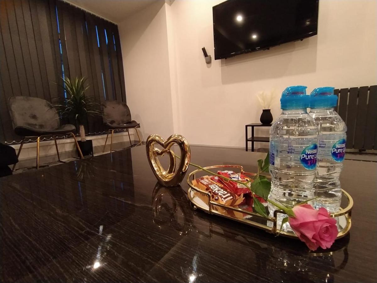 Black Pearl Luxury Apartment *