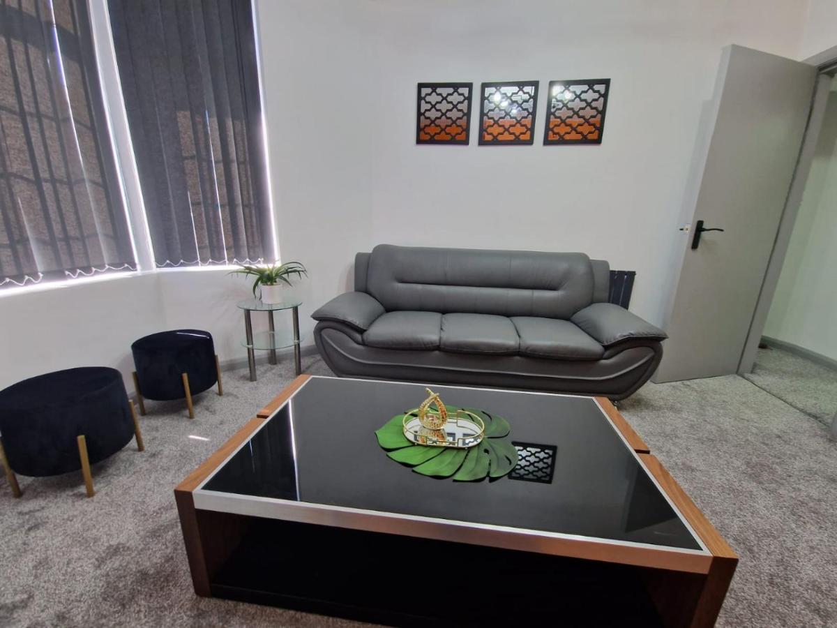 Black Pearl Luxury Apartment *