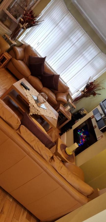 St Annes Professional Let - Homestay *