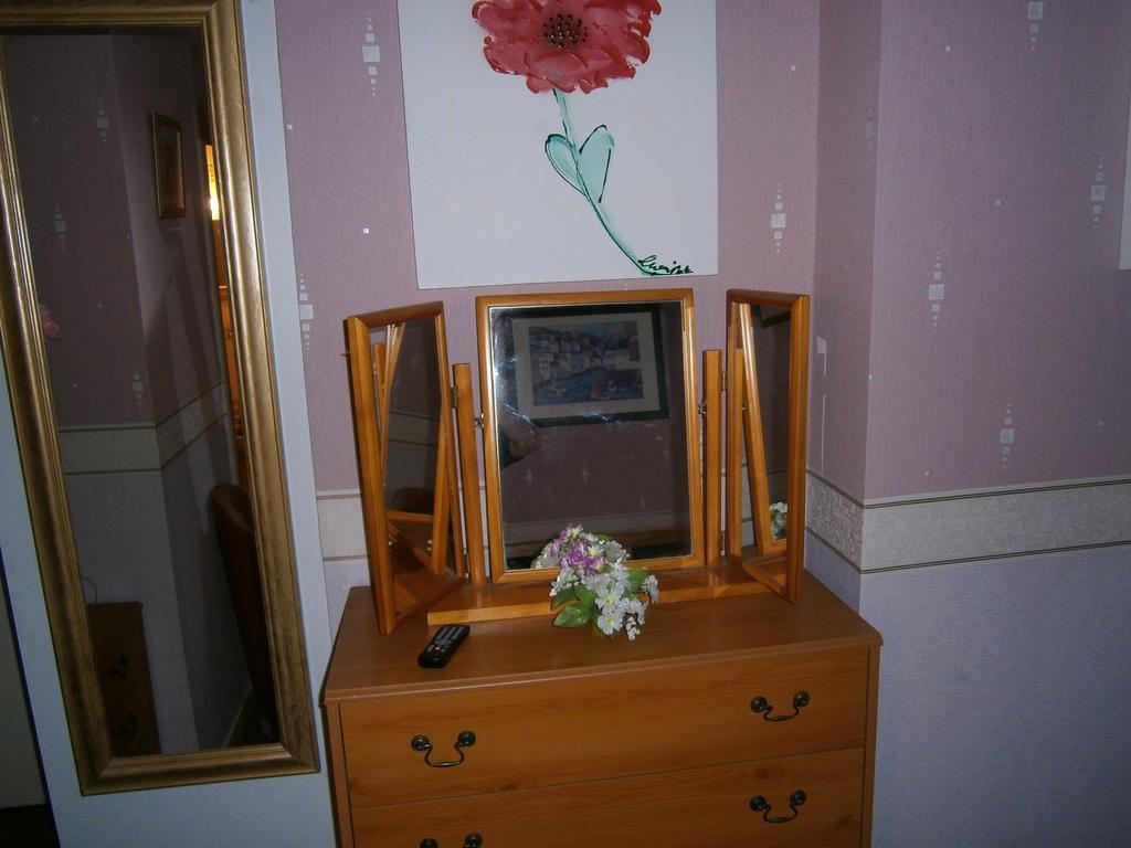 Guest house The Royale *