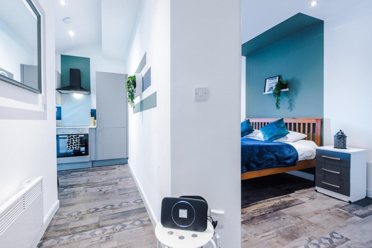 The Deluxe Of - Gym - Cinema Apartment Blackpool