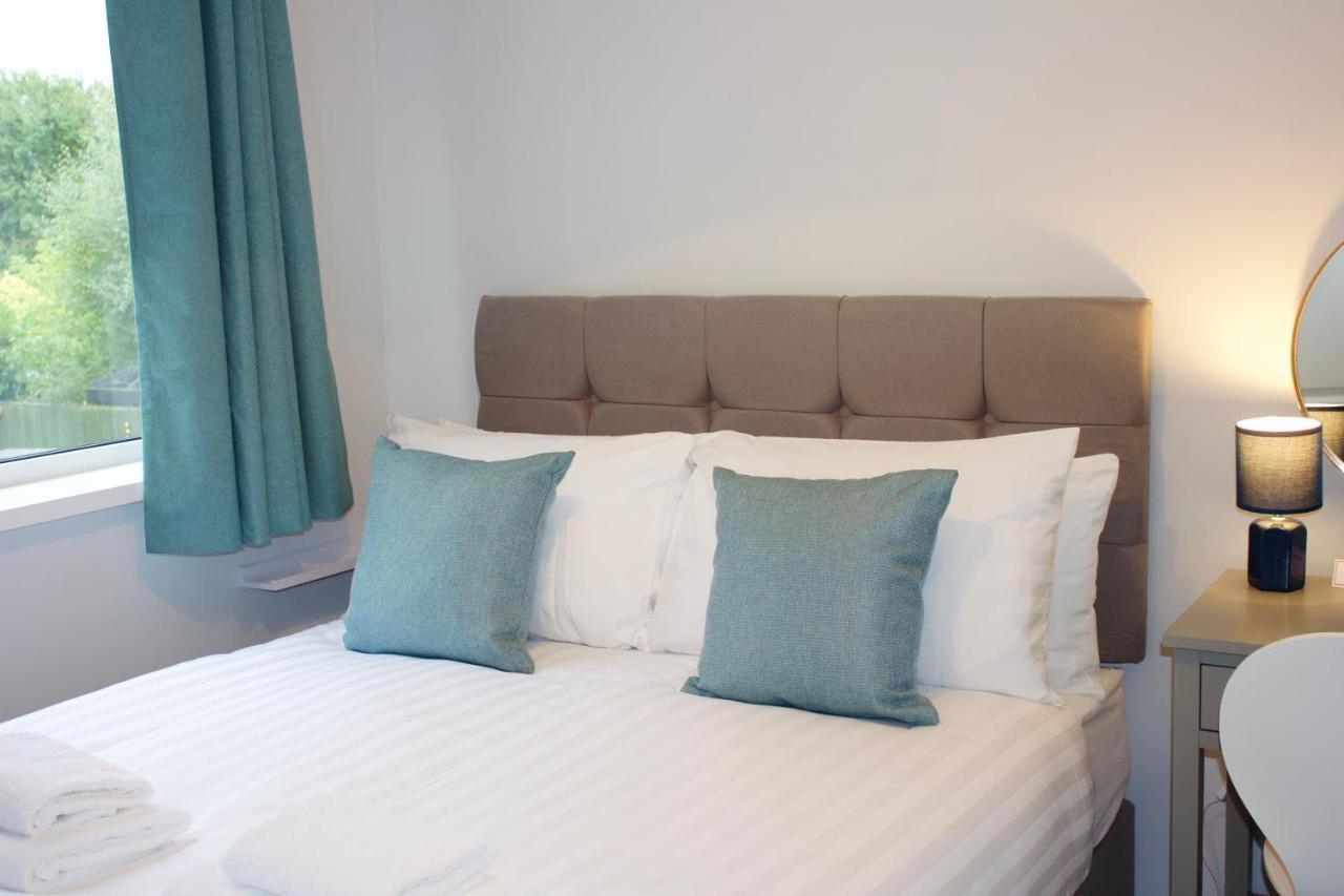 Treetops View - Cheerful & Modern In Bispham,