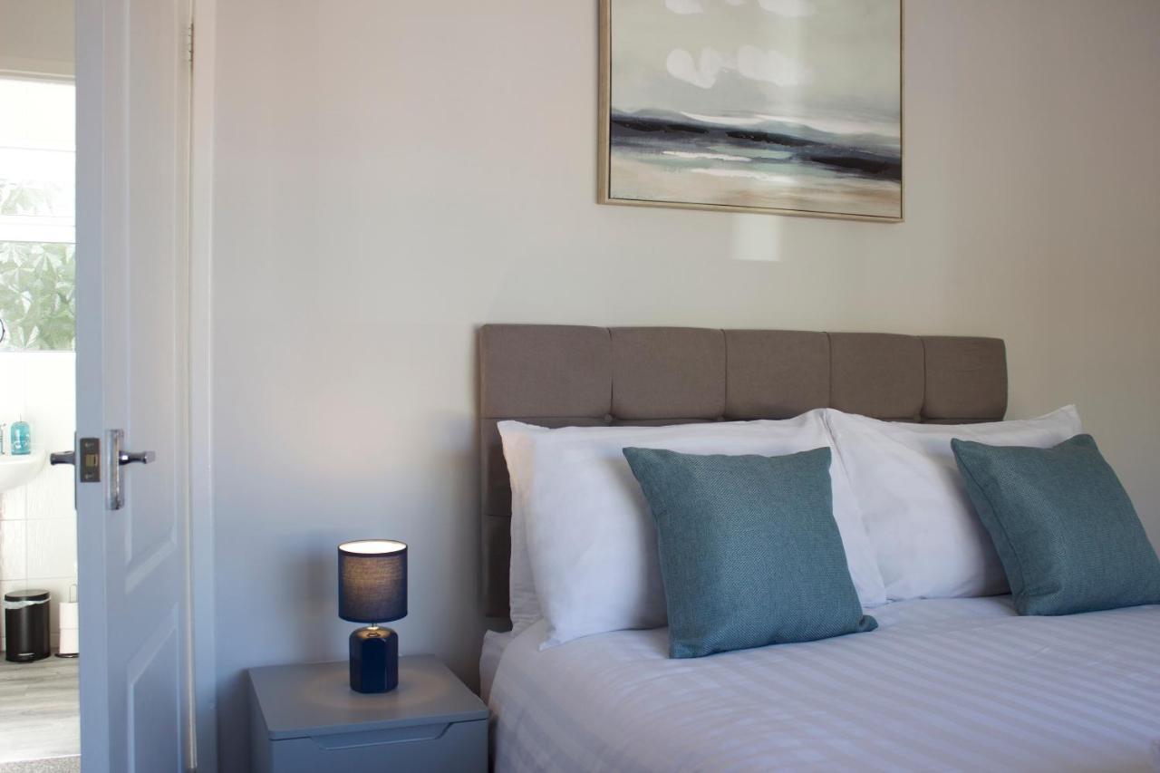 Holiday home Treetops View - Cheerful & Modern In Bispham, *