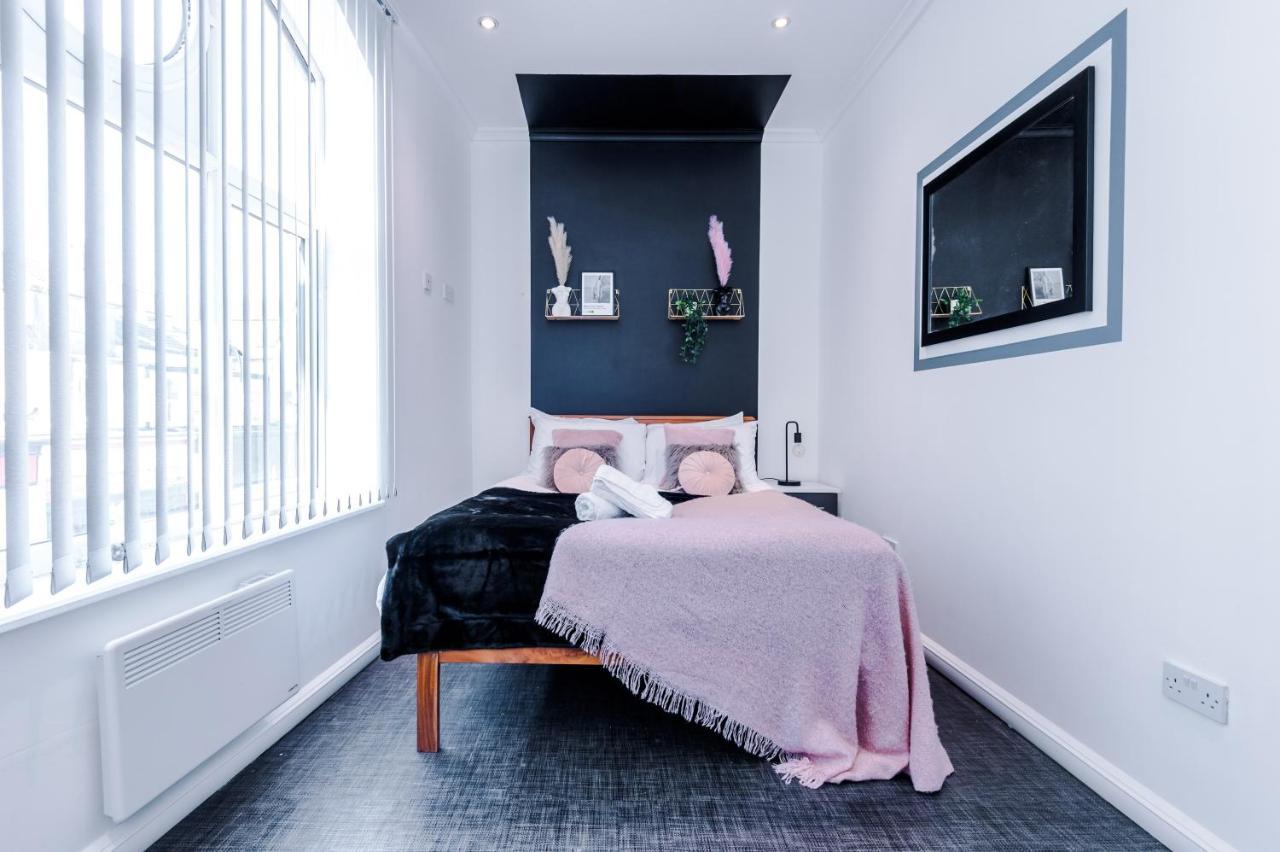 Stylish Gem - Cinema & Gym Apartment *