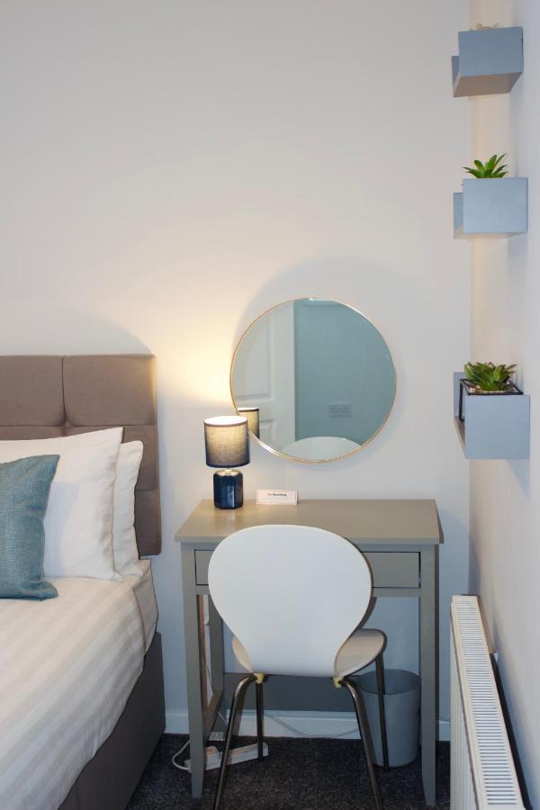 Holiday home Treetops View - Cheerful & Modern In Bispham, *