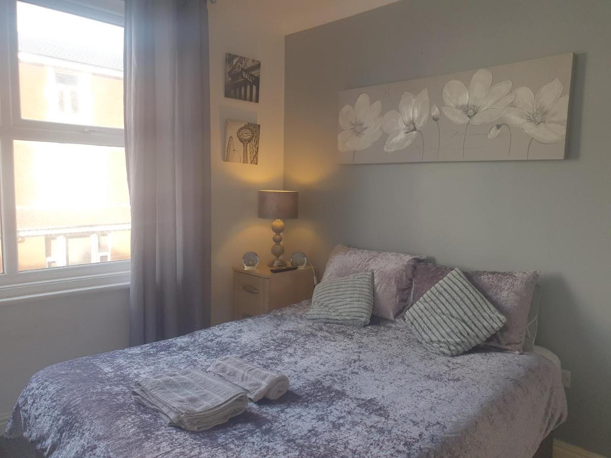 Blackmore'S Guesthouse Homestay Blackpool