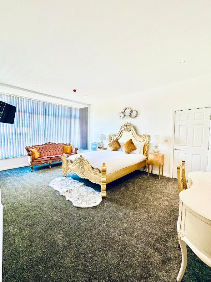 Apartment Winter Gardens Royal *