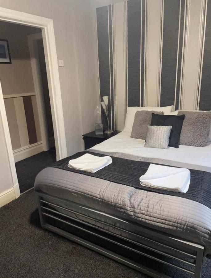 Lodge Phildene Suites Blackpool