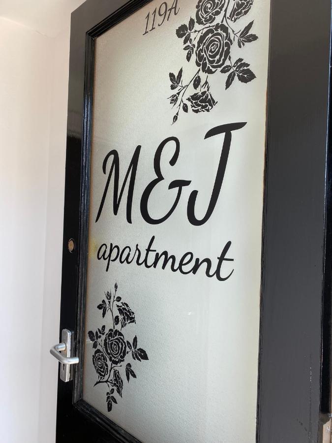 M&j Apartment *