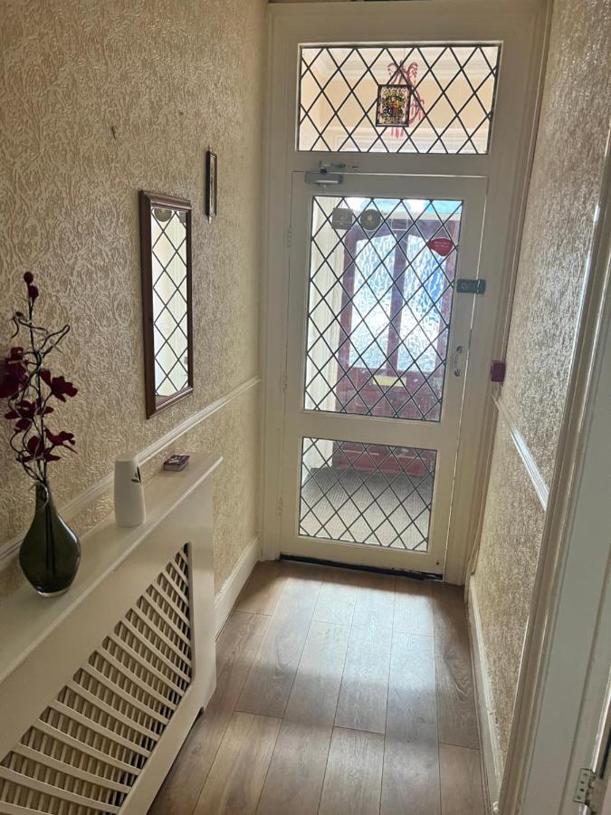 Kirkstead Guesthouse, Pet Friendly Available, Everyone Welcome