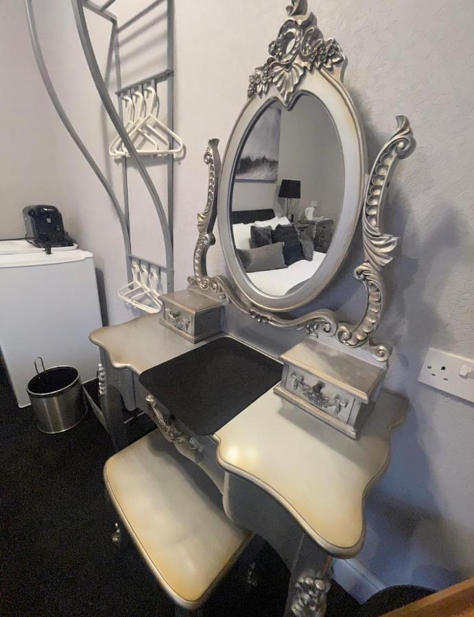 Phildene Suites * Blackpool