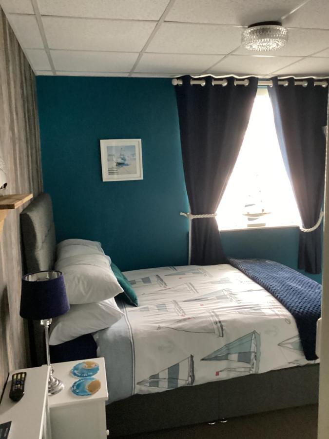 By The Seaside Bed & Breakfast *