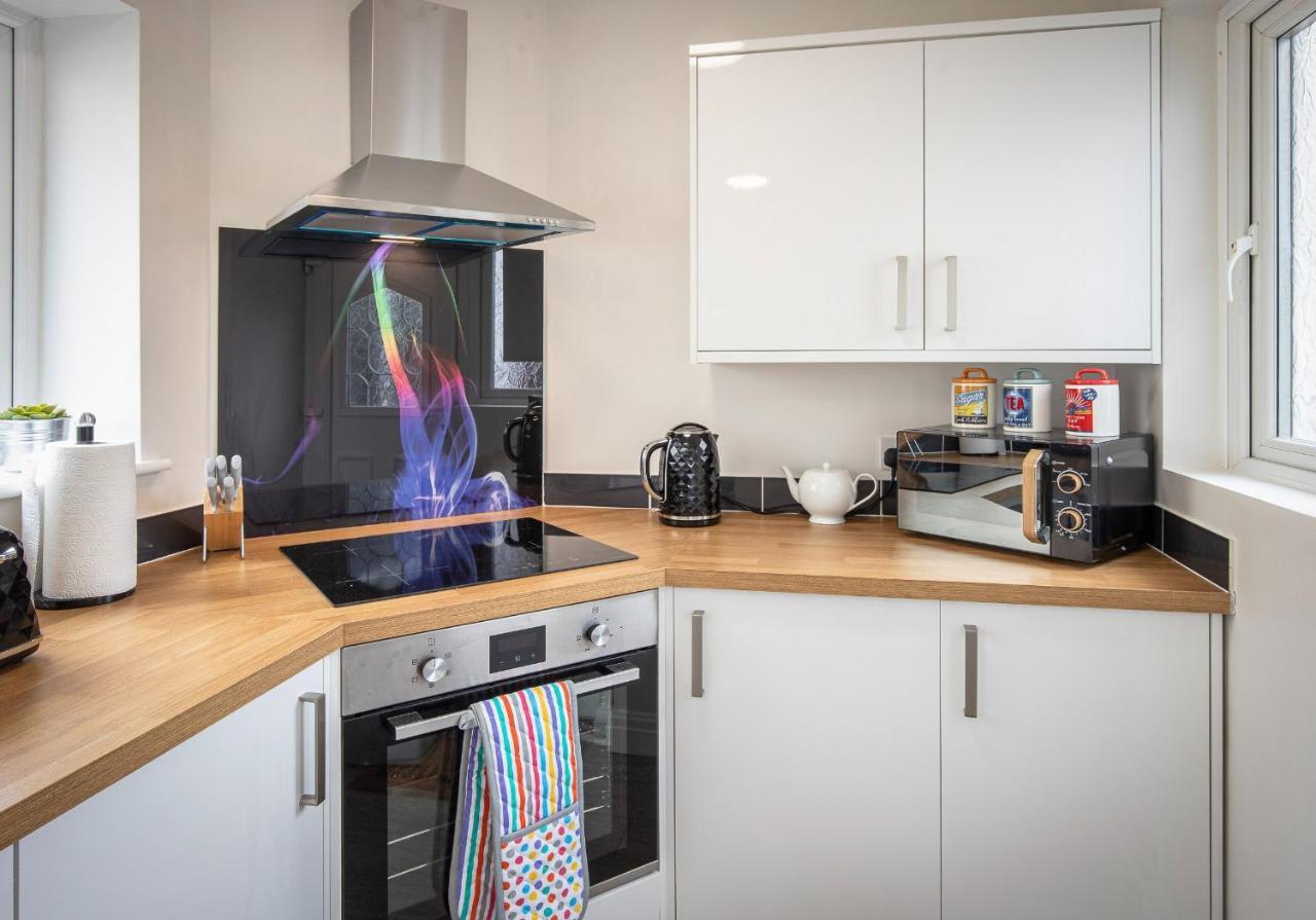 Fantastic! Family Home: Free Parking *