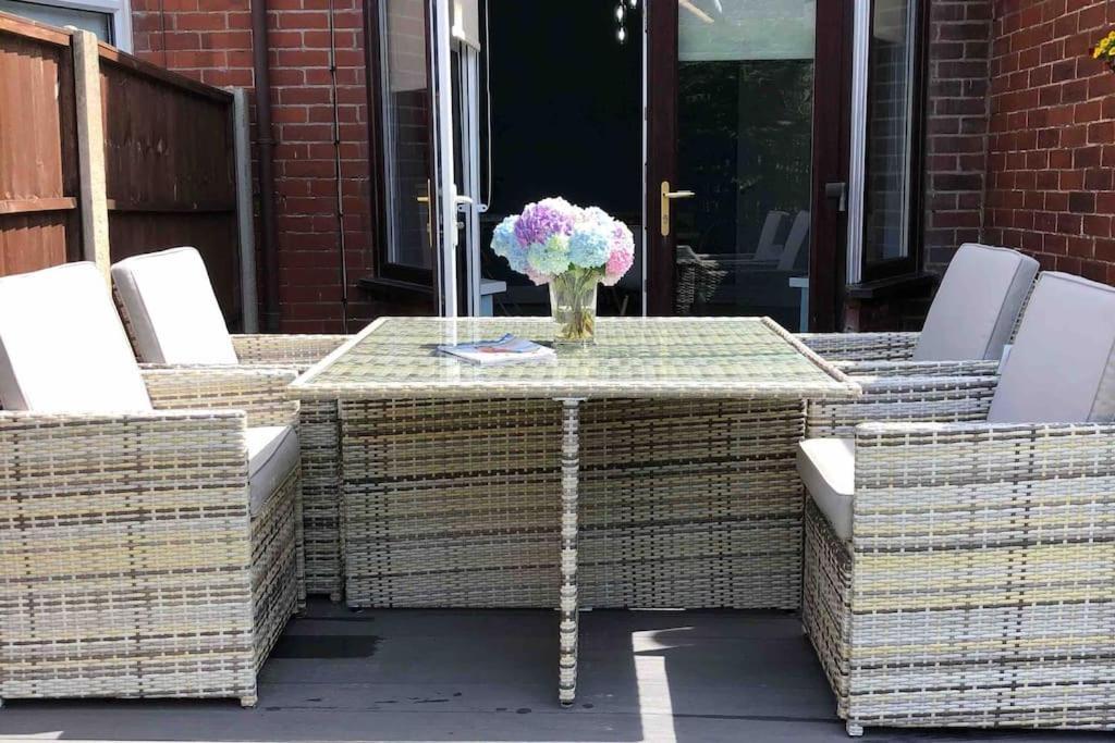 Spacious Family Minutes From The * Blackpool