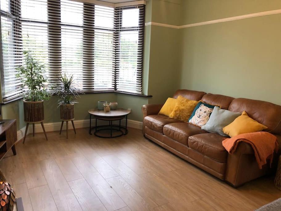 Spacious Family Minutes From The Blackpool