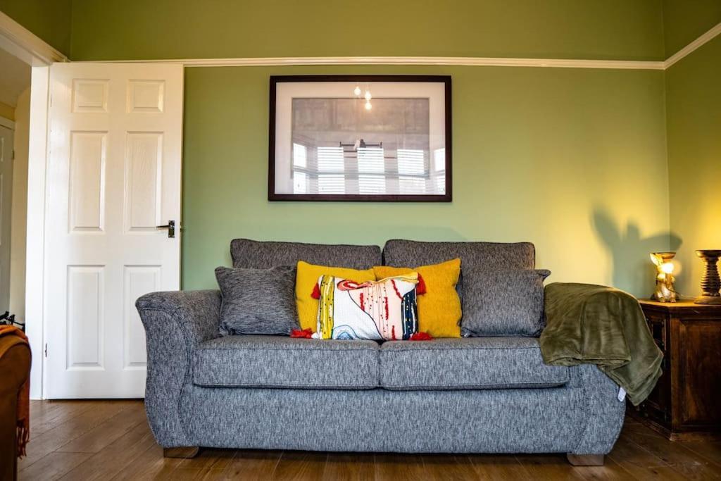 Spacious Family Minutes From The Holiday home Blackpool